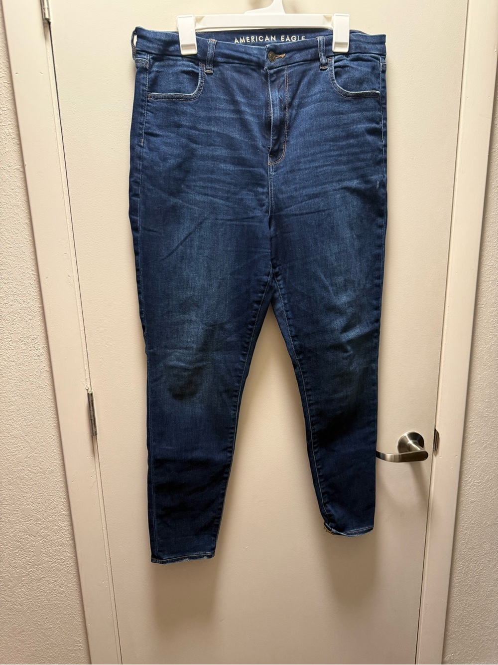 American Eagle Outfitters Women's Dark Blue Skinny Jeans